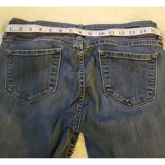 Kut from the Kloth Women 8 Catherine Blue M LowRise Straight Leg Jean Distressed - Picture 3 of 9